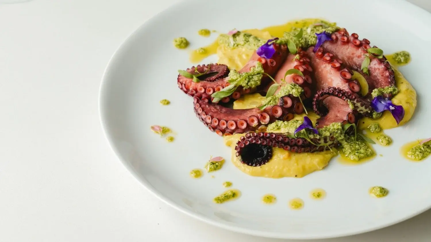 SurDubai business lunch