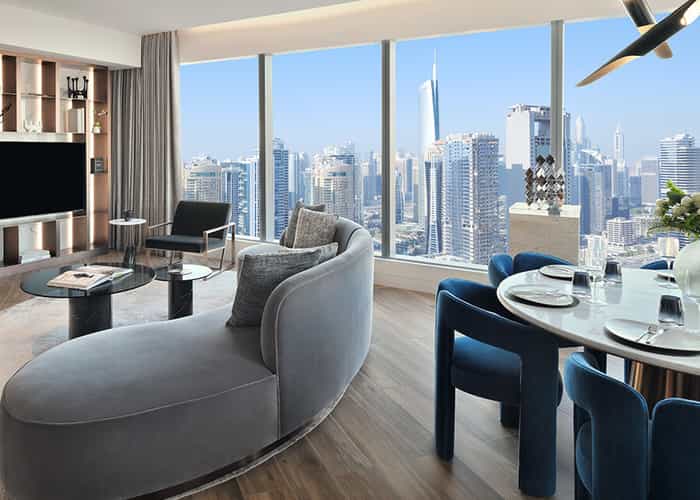 Uptown Dubai-Newsletter LP-1