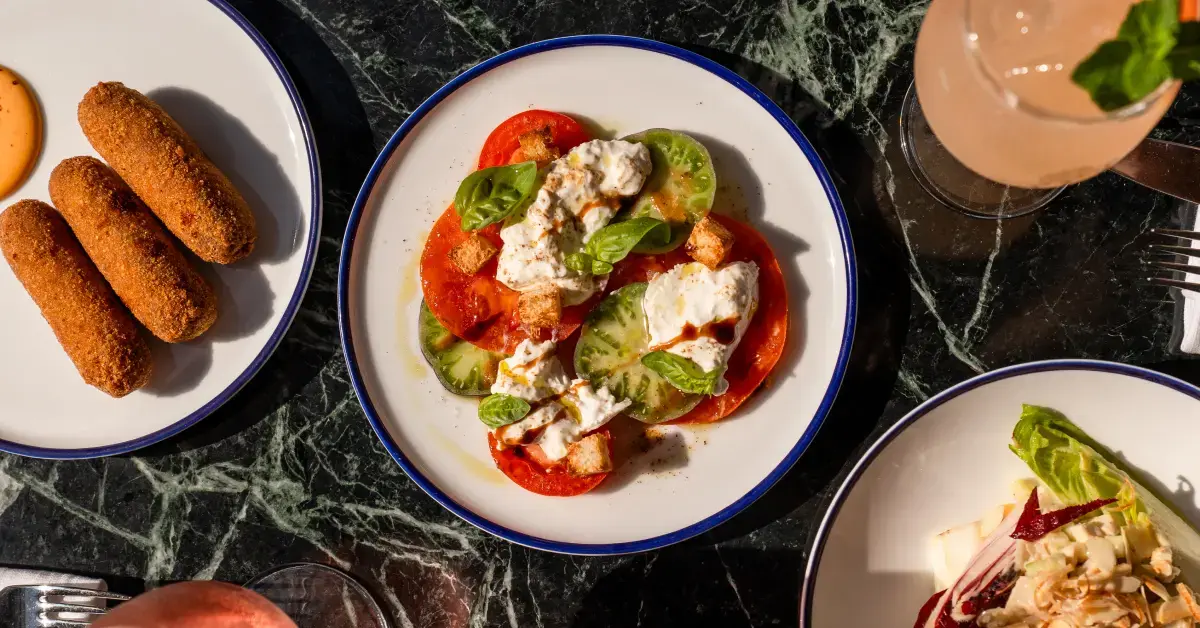 À La Carte Dining at Lana Lusa